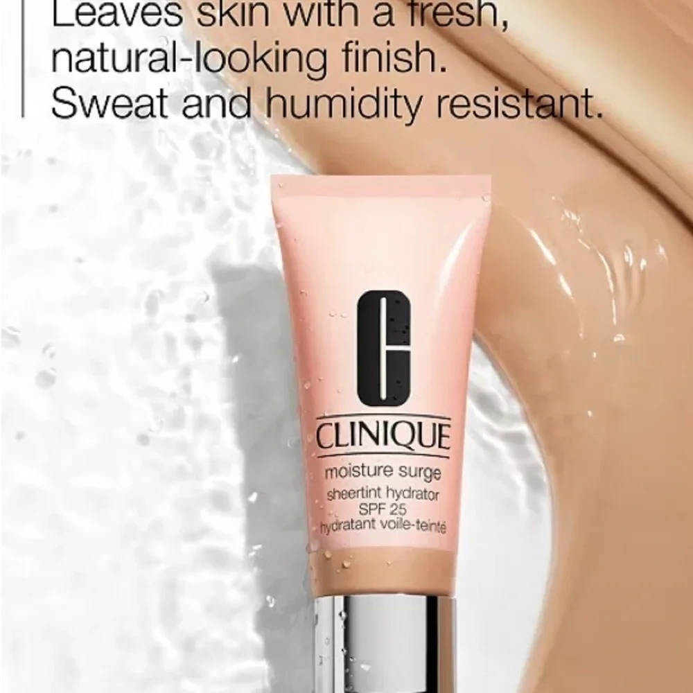 CLINIQUE  Moisture Surge Sheertint Hydrator Broad Spectrum SPF 25
